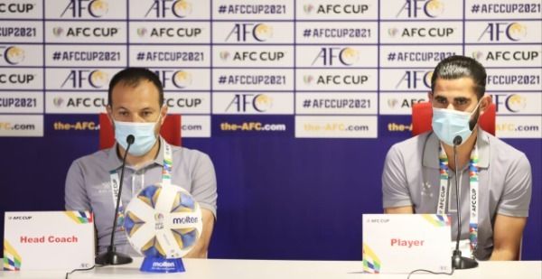 من المؤتمر الصحفي