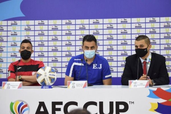 إيهاب أبو جزر