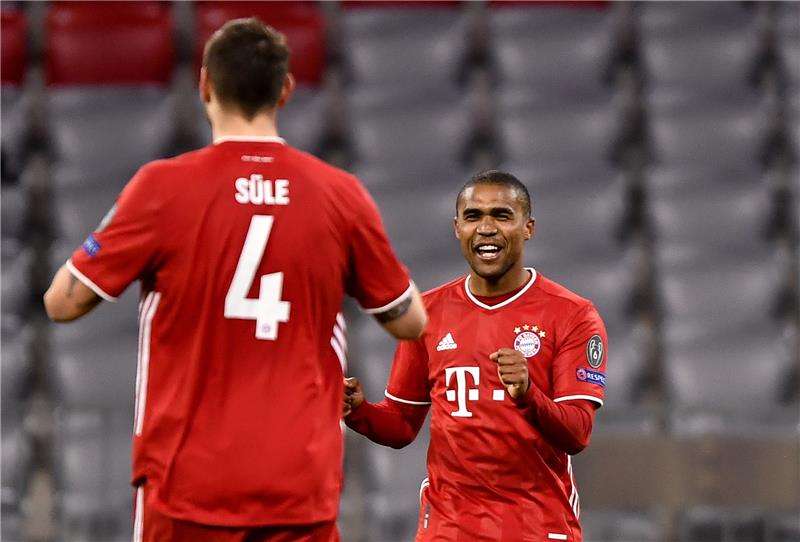 دوجلاس كوستا