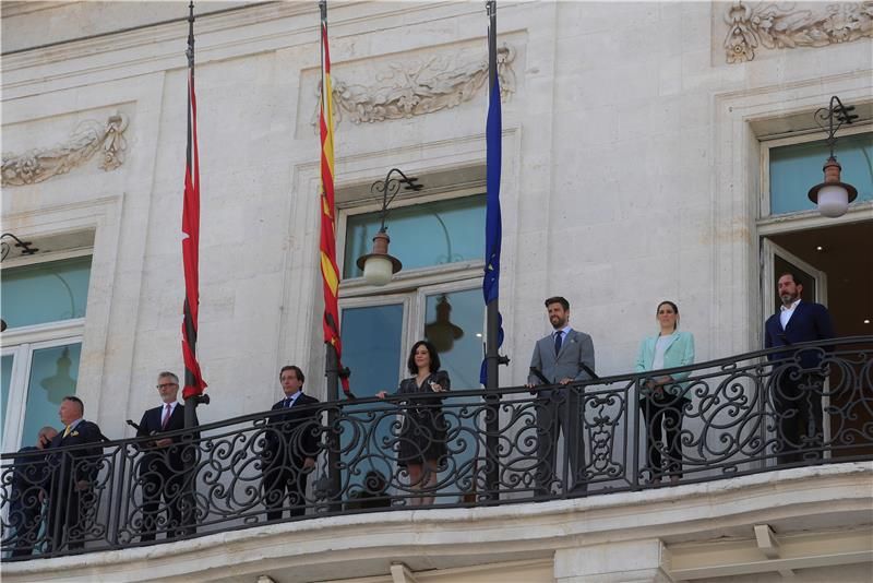 بيكيه وعمدة مدريد