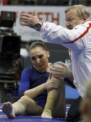 2011-04-082011-04-08t174535z_01_stn150_rtridsp_3_gymnastics_reuters