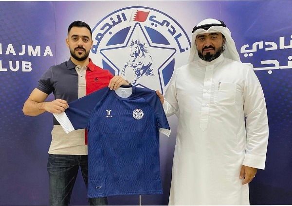 بعد توقيع العقود