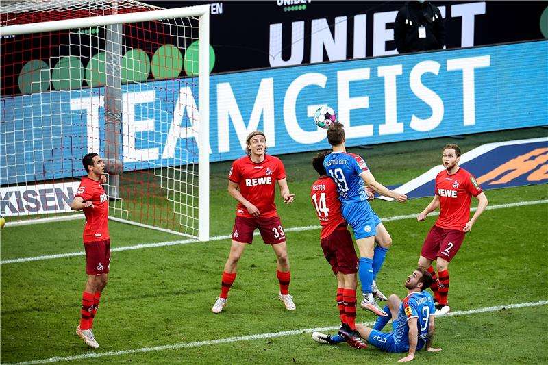 من لقاء الذهاب