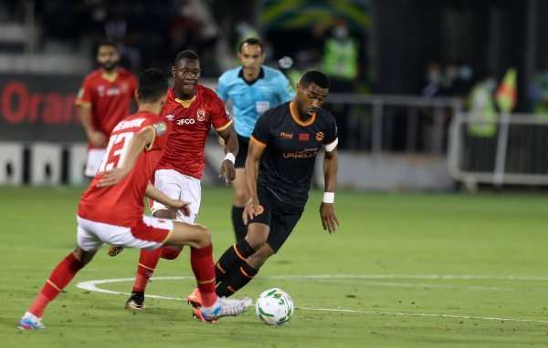 الأهلي ونهضة بركان