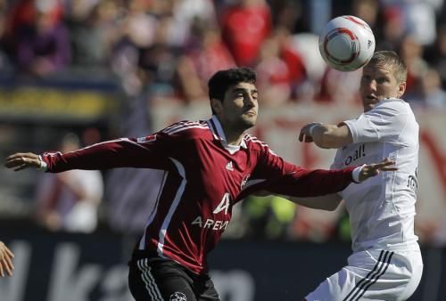 2011-04-092011-04-09t142038z_01_ad06_rtridsp_3_soccer-germany_reuters