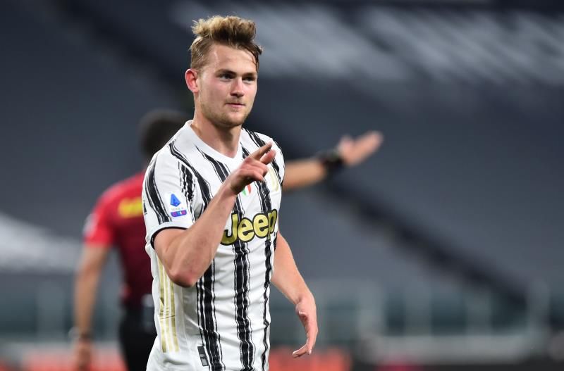 ماتياس دي ليخت