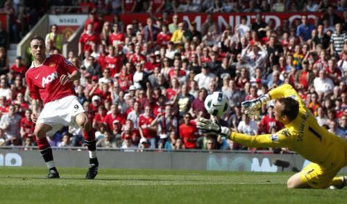 2011-04-092011-04-09t145129z_01_pnn01_rtridsp_3_soccer-england_reuters