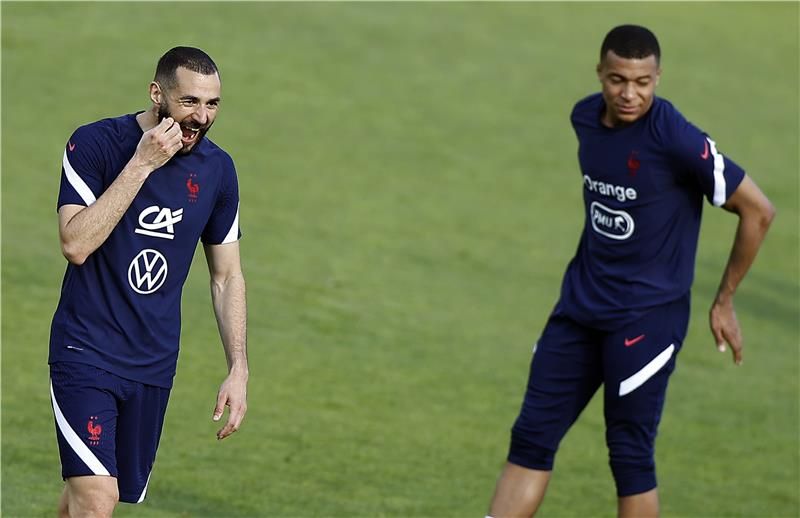 مبابي وبنزيما