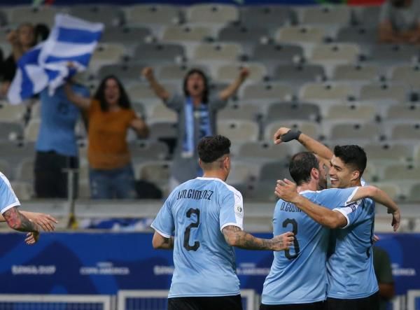 منتخب أوروجواي - أرشيفية