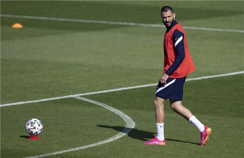 كريم بنزيما