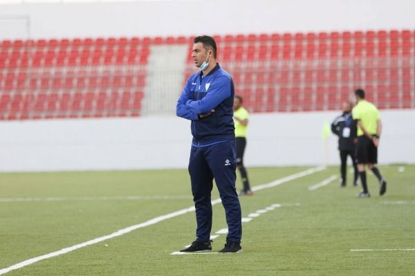 إيهاب أبو جزر