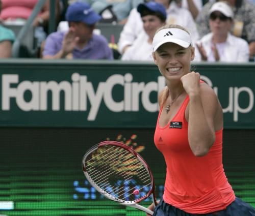 2011-04-092011-04-09t195131z_01_cha02_rtridsp_3_tennis-women-charleston_reuters