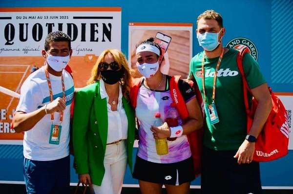 سلمى المولهي وأنس جابر