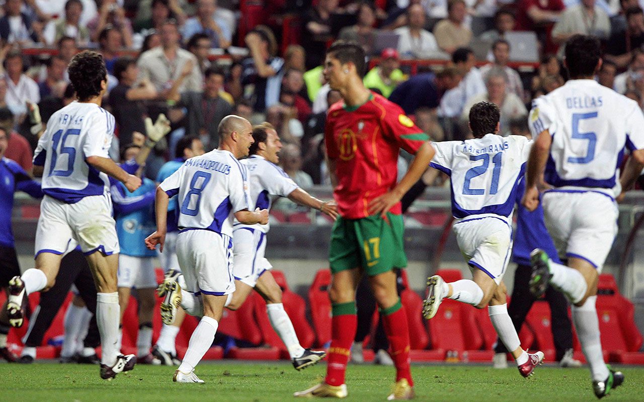 ronaldo-euro2004-final