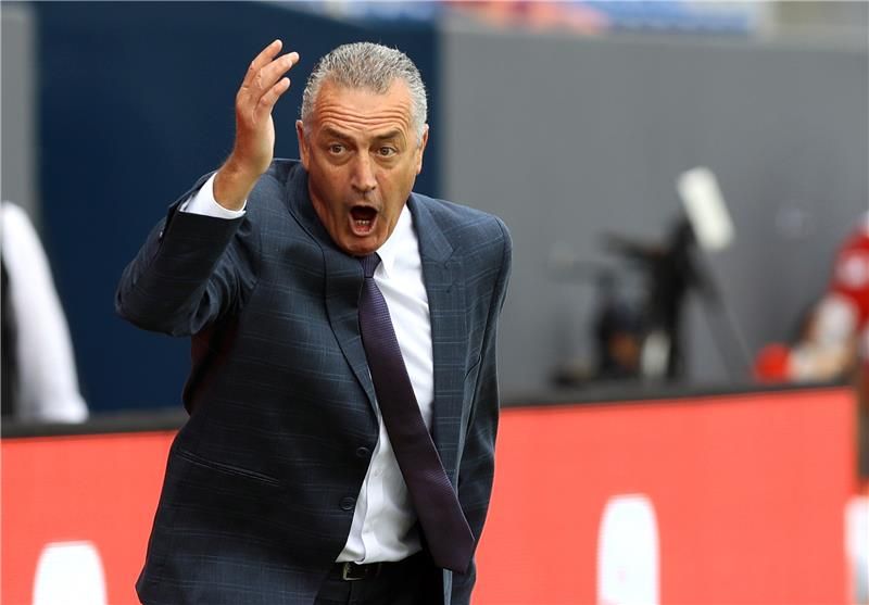 جوستافو ألفارو