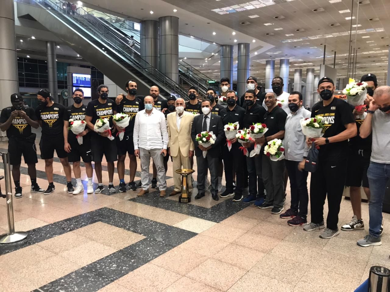 سلة الزمالك بعد وصولها للقاهرة