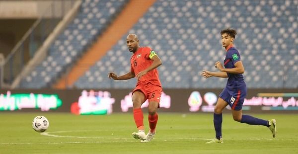 من لقاء فلسطين وسنغافورة