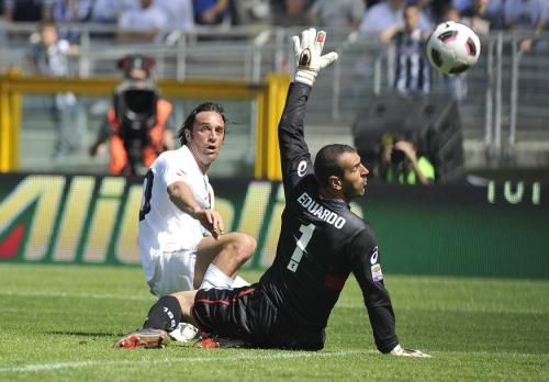 2011-04-102011-04-10t124030z_01_tur114_rtridsp_3_soccer-italy_reuters