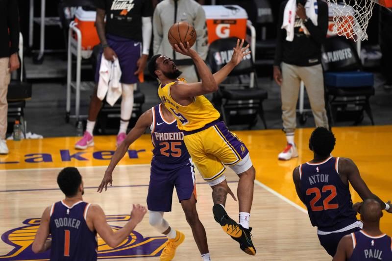 2021-06-04t042758z_2021290957_mt1usatoday16203122_rtrmadp_3_nba-phoenix-suns-at-los-angeles-lakers_reuters