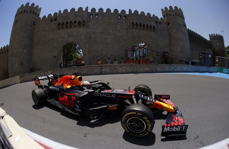 2021-06-04t085352z_1318740105_up1eh640oppg7_rtrmadp_3_motor-f1-azerbaijan_reuters