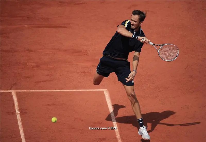 ?i=epa%2ftennis%2f2021-06%2f2021-06-06-09250907_epa