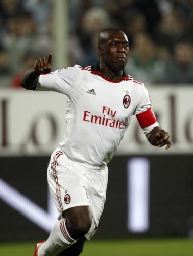 2011-04-102011-04-10t194313z_01_flr101_rtridsp_3_soccer-italy_reuters