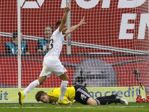 2011-04-102011-04-10t165807z_01_wr05_rtridsp_3_soccer-germany_reuters