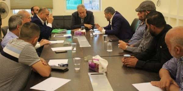 من الاجتماع