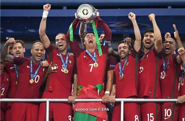 ?i=epa%2fsoccer%2f2016-10%2f2016-10-26%2f2016-10-26-05603276_epa