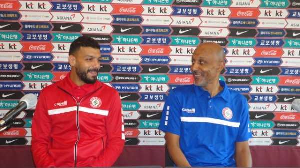 من المؤتمر الصحفي