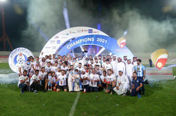 لاعبو الرفاع البحريني