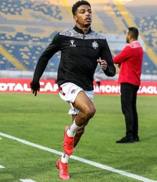 أيوب العملود