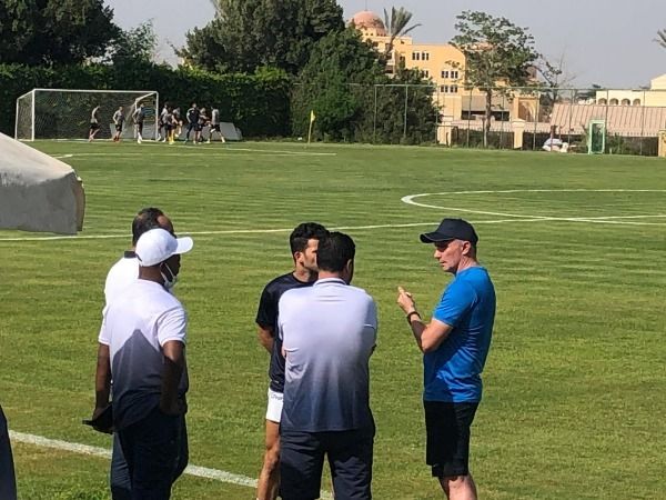 كارتيرون قبل انطلاق اللقاء