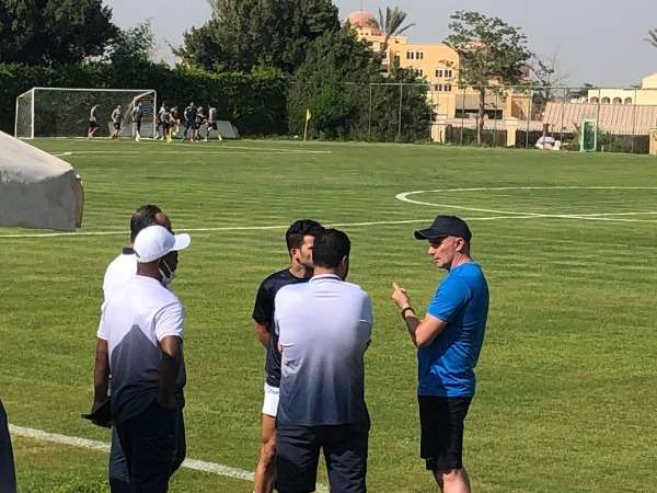 كارتيرون قبل انطلاق اللقاء