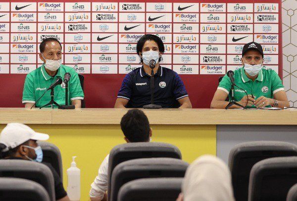 من المؤتمر الصحفي