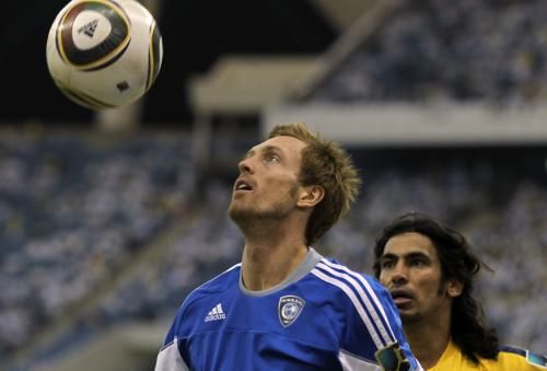 2010-10-24t185001z_01_amm02_rtridsp_3_soccer_reuters