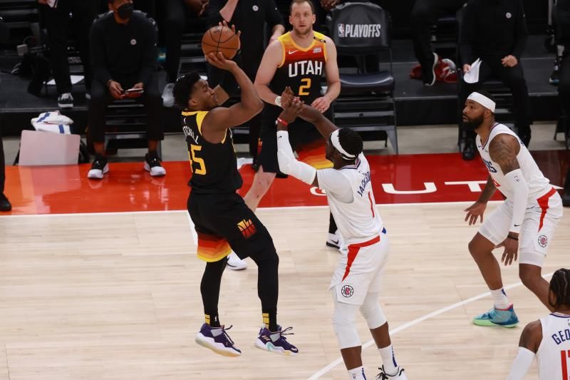 2021-06-11t051933z_1335502519_mt1usatoday16239436_rtrmadp_3_nba-playoffs-los-angeles-clippers-at-utah-jazz_reuters