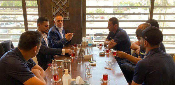 جانب من المقابلة