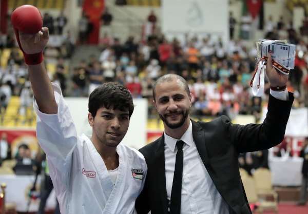 المصاطفة بعد التأهل