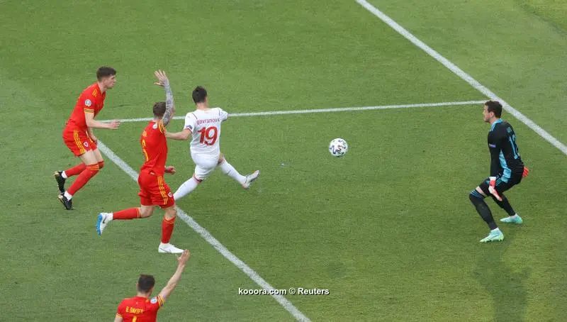 ?i=reuters%2f2021-06-12%2f2021-06-12t144649z_1537129355_up1eh6c151zn0_rtrmadp_3_soccer-euro-wal-swi-report_reuters