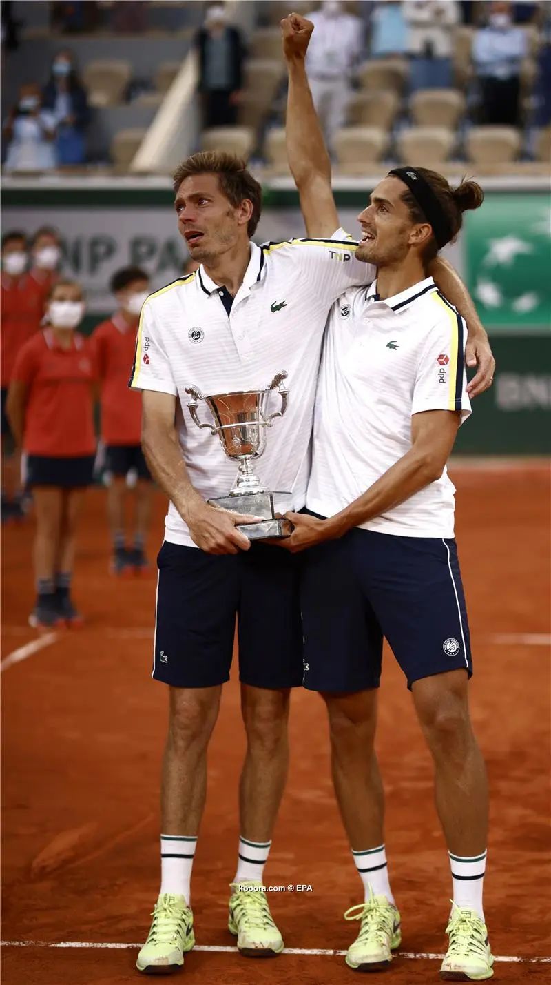?i=epa%2ftennis%2f2021-06%2f2021-06-12-09265741_epa
