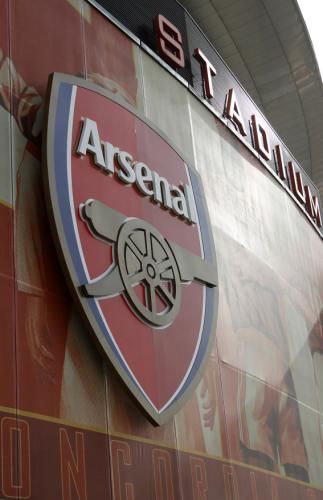 2011-04-112011-04-11t095029z_01_clh104_rtridsp_3_arsenal-takeover_reuters