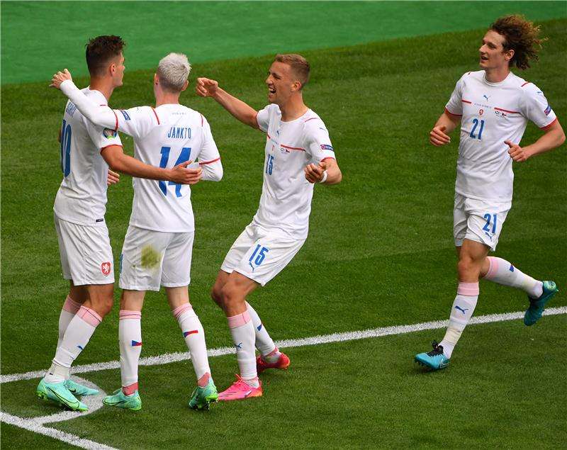 لاعبو التشيك