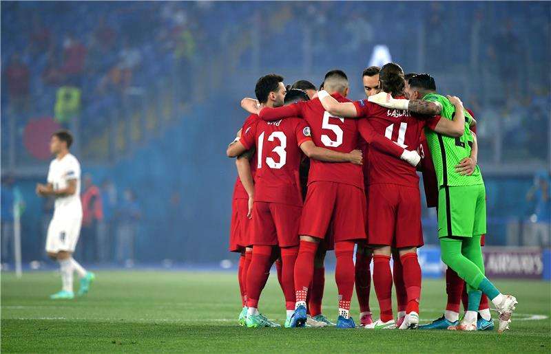 لاعبو تركيا