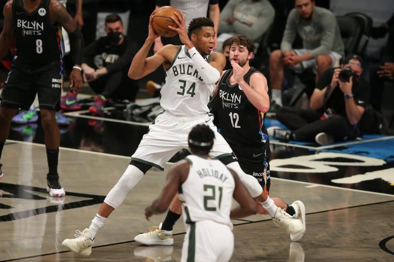 2021-06-16t020732z_320664504_mt1usatoday16260044_rtrmadp_3_nba-milwaukee-bucks-at-brooklyn-nets_reuters