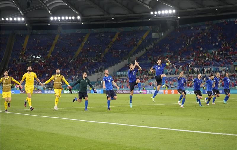 لاعبو منتخب إيطاليا