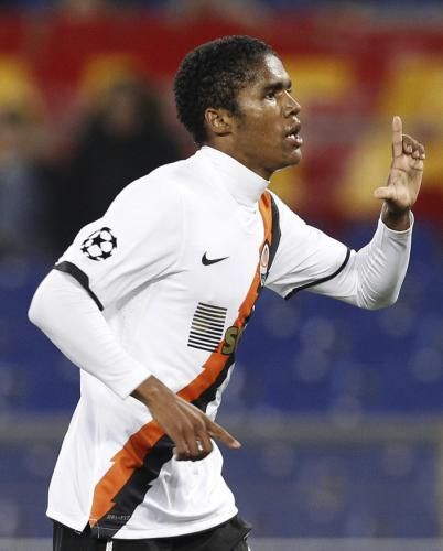 2011-02-162011-02-16t210748z_01_mxr69_rtridsp_3_soccer-champions_reuters