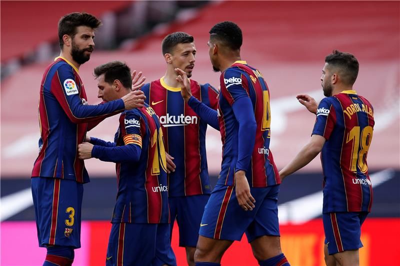 لاعبو برشلونة 