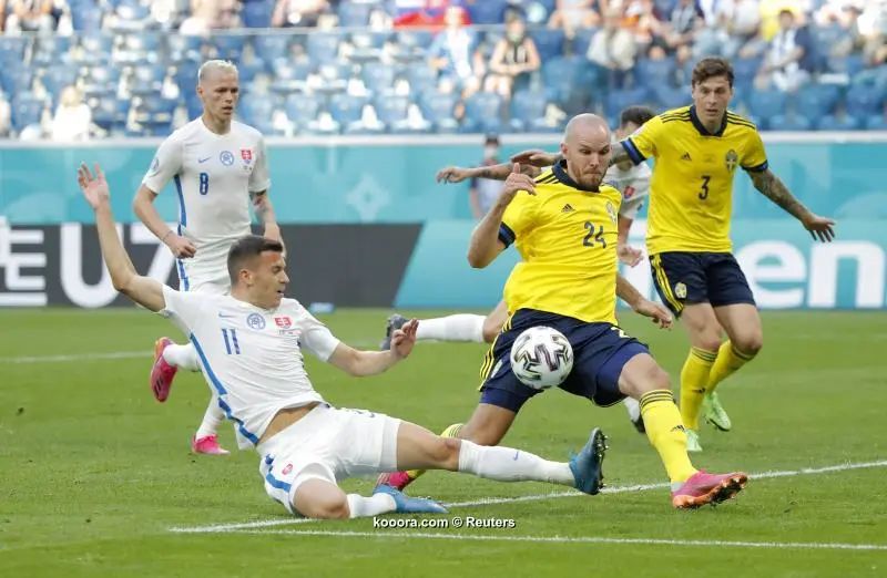 ?i=reuters%2f2021-06-18%2f2021-06-18t144355z_1572154569_up1eh6i14x5bj_rtrmadp_3_soccer-euro-swe-svk-report_reuters