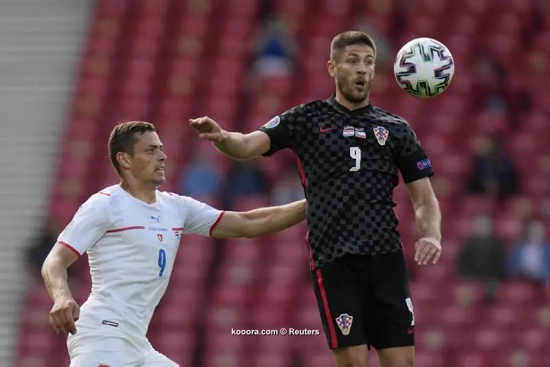 ?i=reuters%2f2021-06-18%2f2021-06-18t163015z_161552934_up1eh6i19udii_rtrmadp_3_soccer-euro-cro-cze-report_reuters